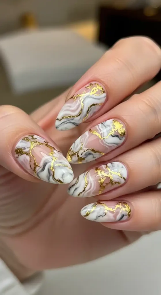 marble-gold-embrace