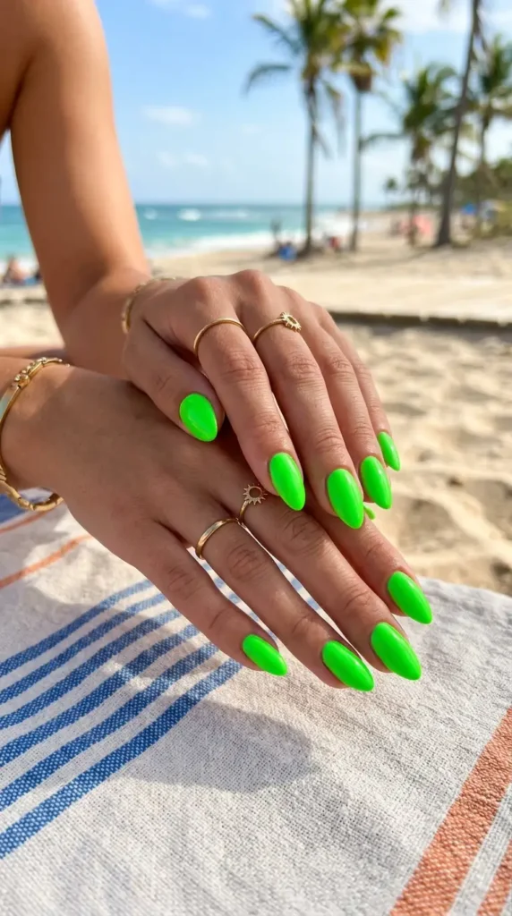 neon-green-summer-nails