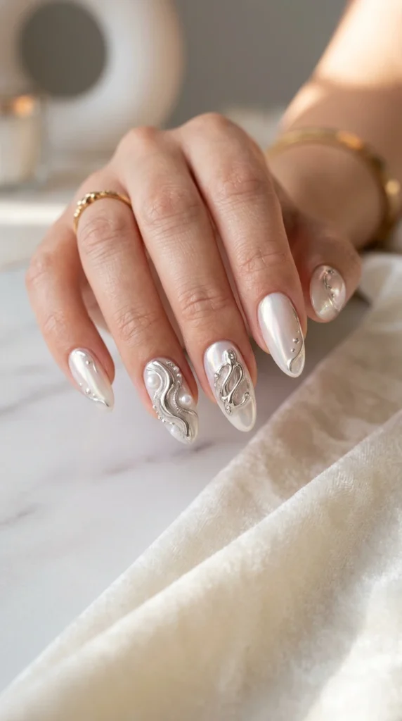 soft-milky-chrome-glow-nails