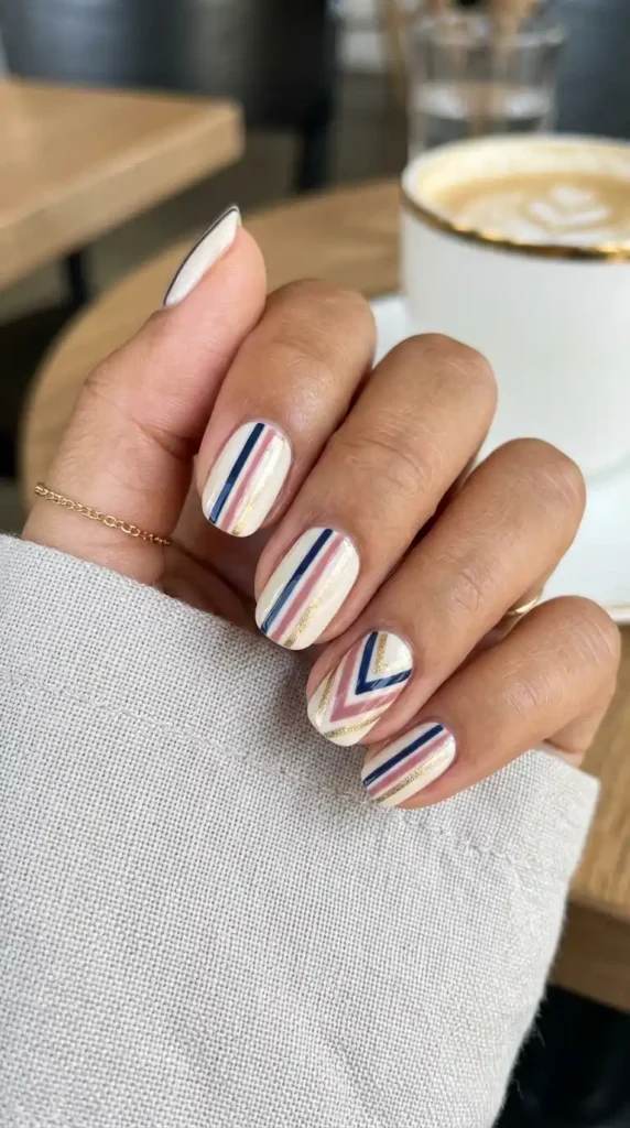 striped-nail-art.
